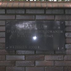 Mogiła zbiorowa z II wojny światowej w Studzieńcu