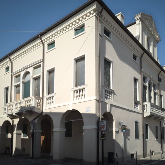 Palazzo Fracanzani