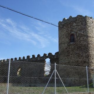 Castillo de los Bazán, Palacios de la Valduerna