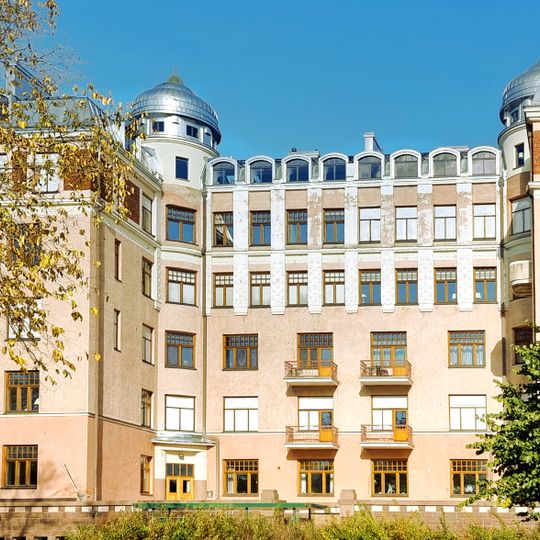 Asunto Oy Koitere Bostads Ab piharakennus