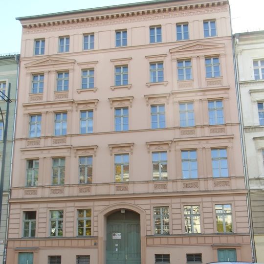 Mietshaus Greifswalder Straße 16