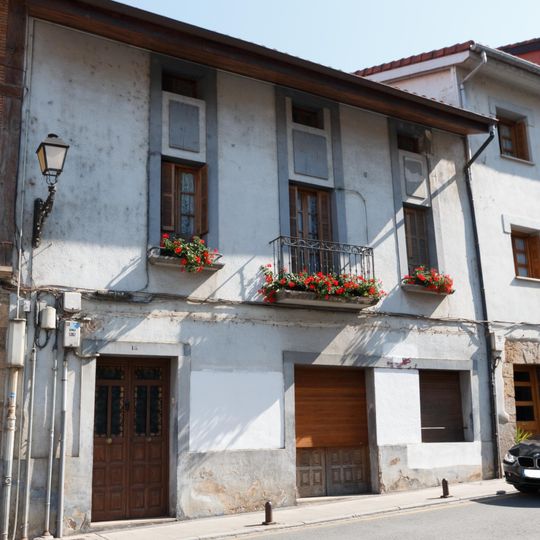 Casa Aranburuzabala 15