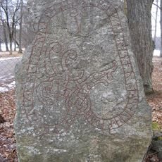 Uppland Runic Inscription 643