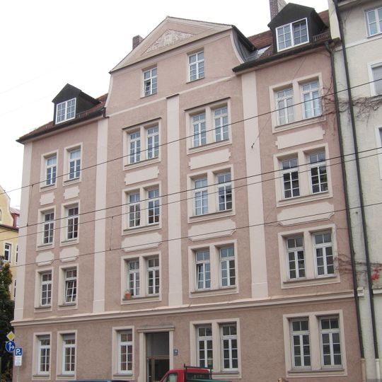 Mietshaus