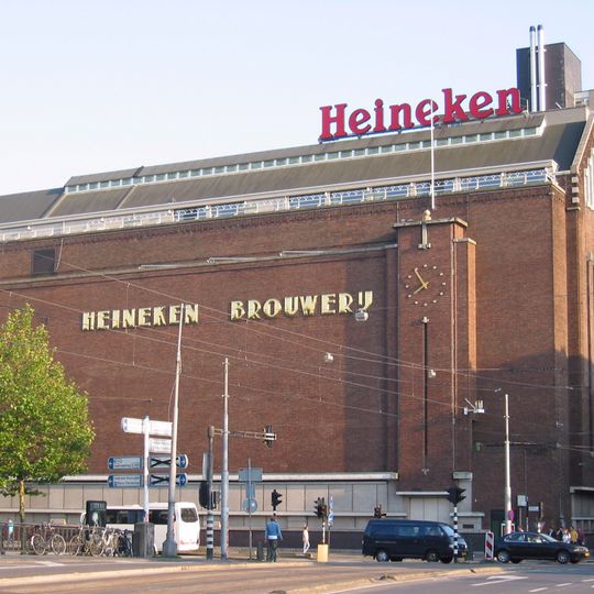 Voormalig bedrijfsgebouw / opslaggebouw / koelhuis van de Heineken Brouwerij