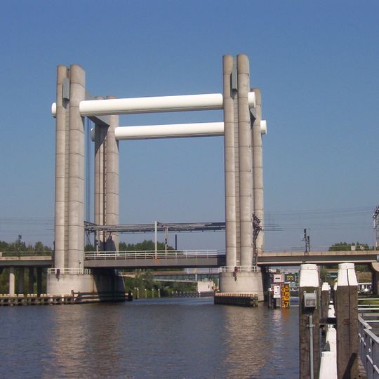 Hoge Gouwespoorbrug