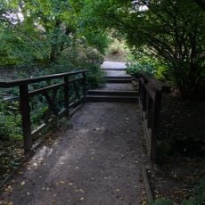 1. lávka přes Malou Rokytku v botanické zahradě Malešice