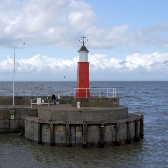 Watchet Harbour Lighthouse