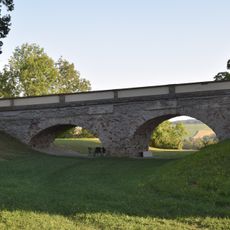 Portal- oder Toranlage