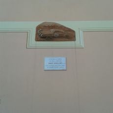 Pannello ceramico in ricordo del maestro Mario Anselmo