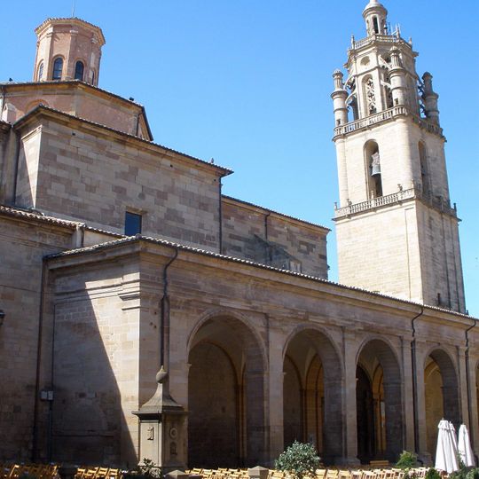 Iglesia de Santa María de los Arcos