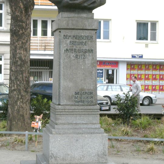 Urban Loritz Denkmal, Vienna