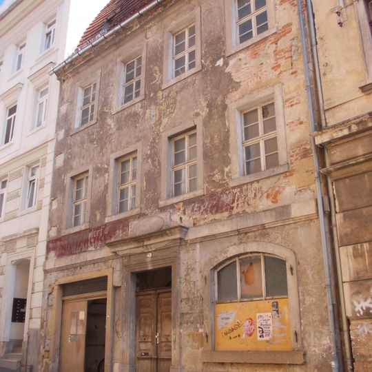 Wohnhaus Böhmische Straße 5