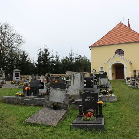 Cemetery in Hoštice
