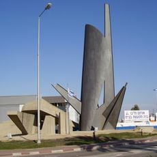 8th Armored Brigade memorial