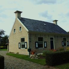 Koartwâld 11, Surhuizum