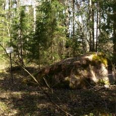 Arussaare püha kivi