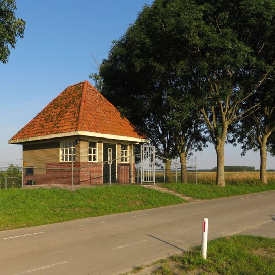 Pompgebouw-trafohuis Matsloot