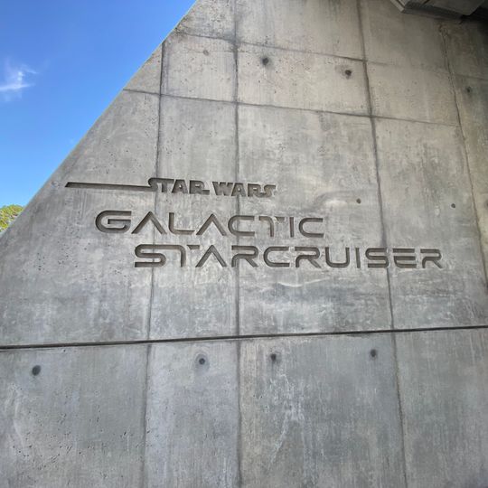 Star Wars: Galactic Starcruiser