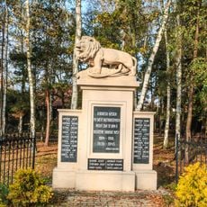 Pomník padlým ve Břehách