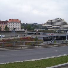 Most jižní větve Patočkovy ulice přes výjezd ze Strahovského tunelu