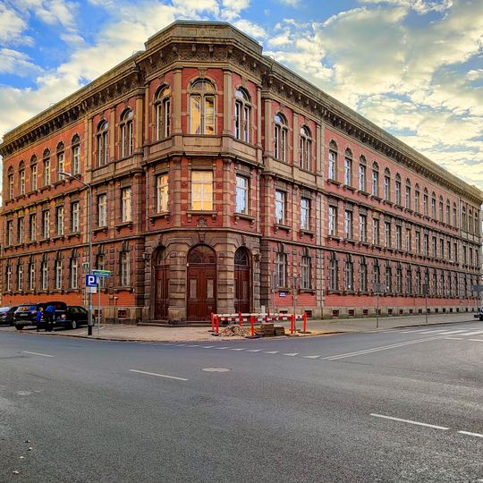 Budynek przy ul. Mieczysława Niedziałkowskiego 32 w Szczecinie