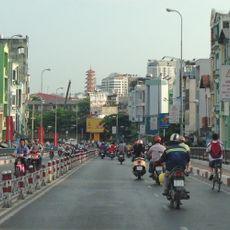 Kênh Tẻ Bridge