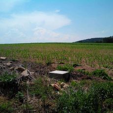 Bývalý kříž jižně od Hůrky