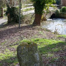 Milestone, Salisbury Road; N side river bridge,