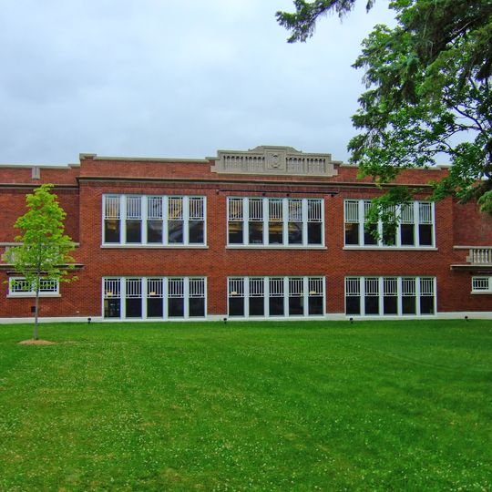 Red Brick School