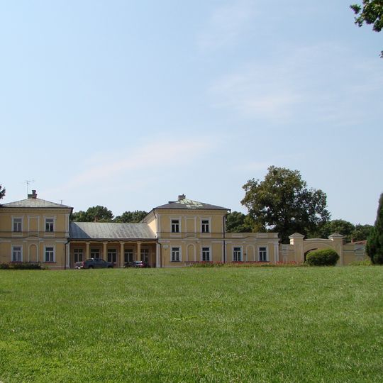 Zespół pałacowy, Parkowa 6 w Werbkowicach