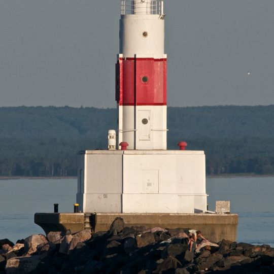 Presque Isle Harbor Breakwater Light