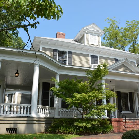 William McDiarmid House