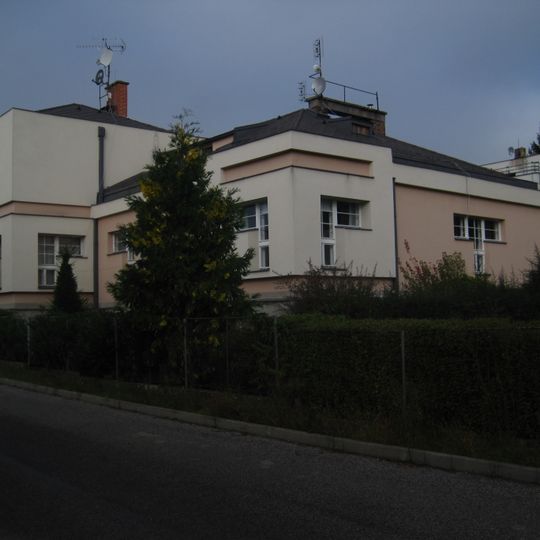 Two villas in Sadová street