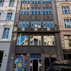 Wohn- und Geschäftshaus Mauerstraße 77