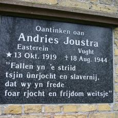 Andries Joustra gedenksteen