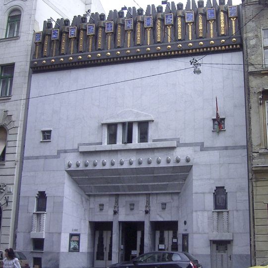Nouveau théâtre