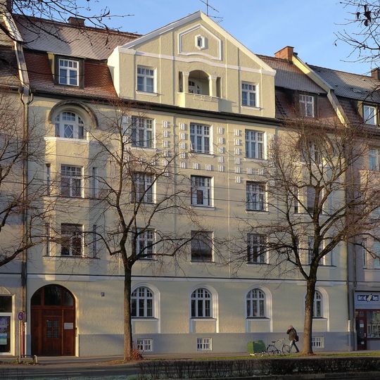 Mietshaus