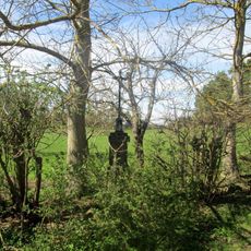 Kříž severně od Damětic