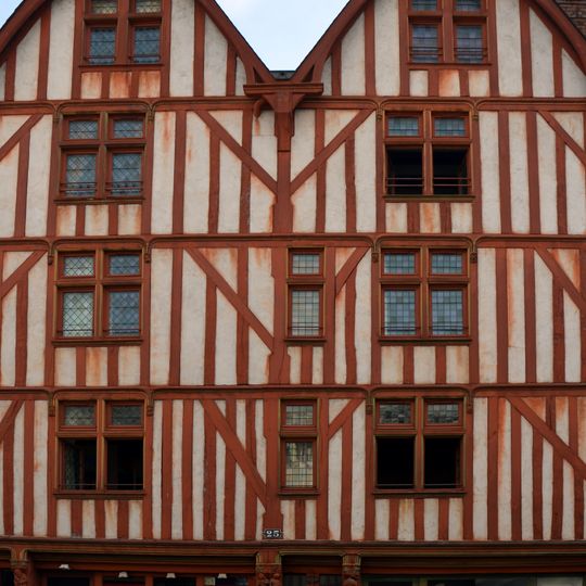 Maisons, 23, 25, 27 rue Colbert