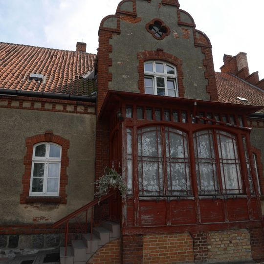 Plebania, Kościelna 4 w Zalewie