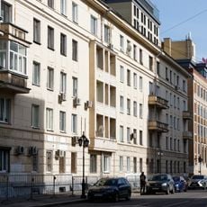 Bakhrushina Street, 1