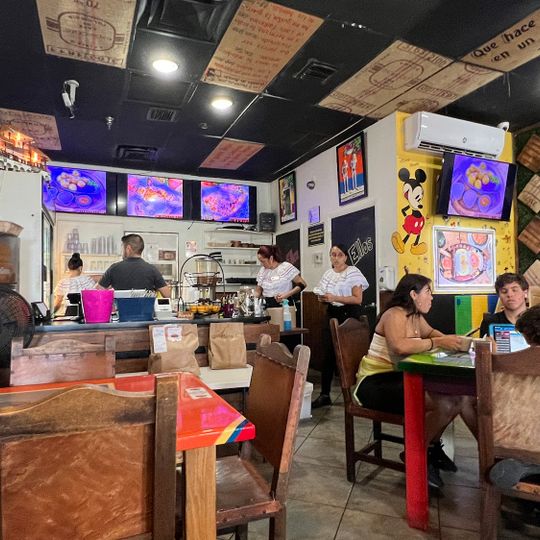 Bandeja Paisa Restaurant