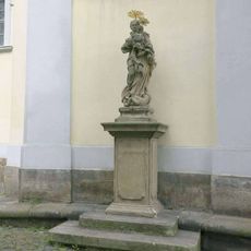 Socha Panny Marie u kostela Všech Svatých v Litoměřicích