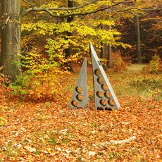 Menhir na oslavu ukončení léta 2008 jižně od Kunratic