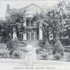 Court Manor