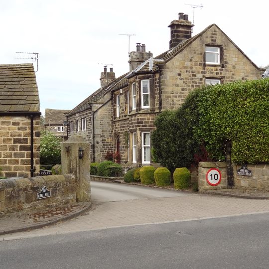 The Tudors and Victoria House, Adel Mill