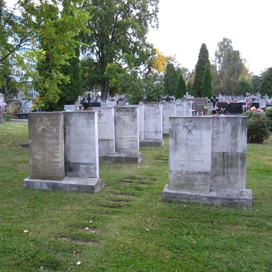 Mogiła żołnierzy Wojska Polskiego i osób cywilnych z 1939 r. oraz żołnierzy Armii Krajowej pułku Baszta w Warszawie