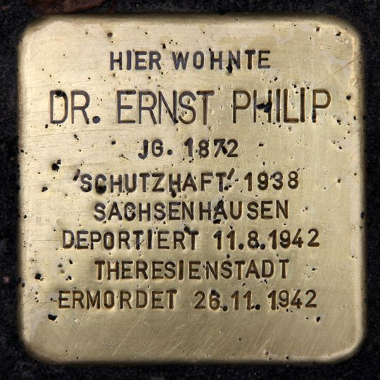Stolperstein en memoria de Dr. Ernst Philip
