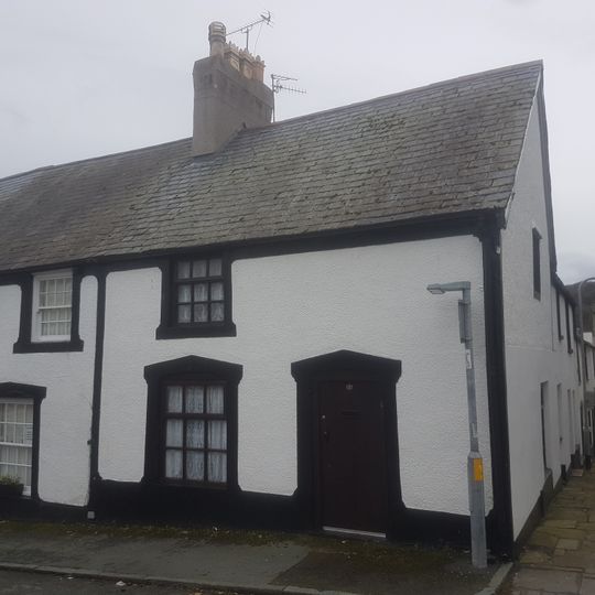 17, Chapel Street, Conwy